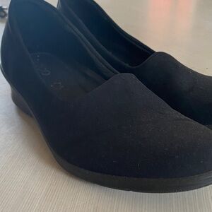 Ecco Women’s Black Wedge Slip-On Shoes | Size 6.5 | Barely Worn
